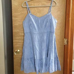 Simple dress perfect for vacation or weekend away